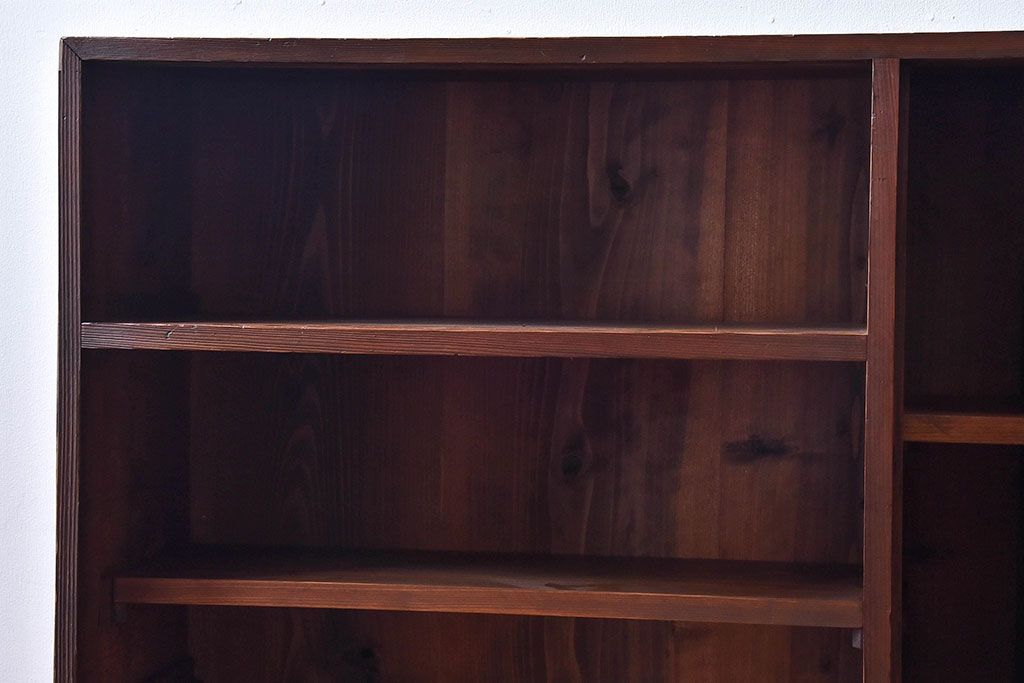 アンティーク家具　和製アンティーク　気泡ガラスがおしゃれな収納棚(下駄箱、戸棚、本箱)