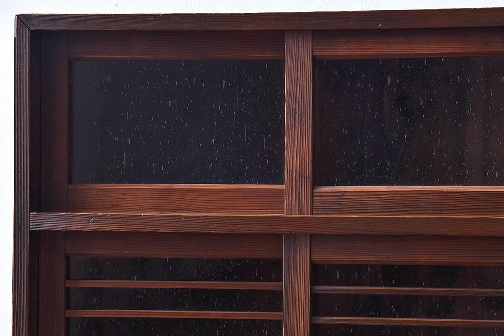 アンティーク家具　和製アンティーク　気泡ガラスがおしゃれな収納棚(下駄箱、戸棚、本箱)