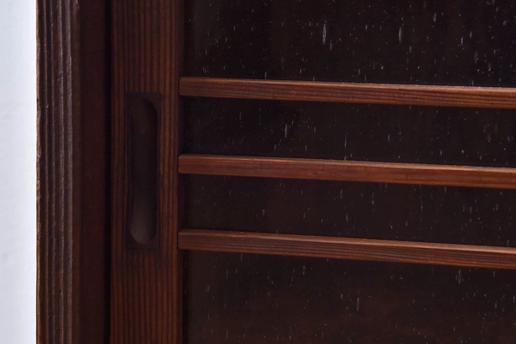 アンティーク家具　和製アンティーク　気泡ガラスがおしゃれな収納棚(下駄箱、戸棚、本箱)