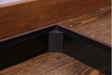 中古　民芸家具　高級品　螺鈿と蒔絵が施された上質な飾り棚(定価約98万円)