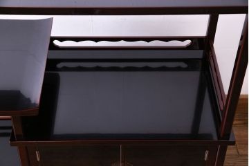 中古　民芸家具　高級品　螺鈿と蒔絵が施された上質な飾り棚(定価約98万円)