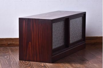 アンティーク家具　古材使用　もみの木　古い木の質感が魅力的なローボード(戸棚)(1)