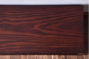 アンティーク家具　古材使用　もみの木　古い木の質感が魅力的なローボード(戸棚)(1)