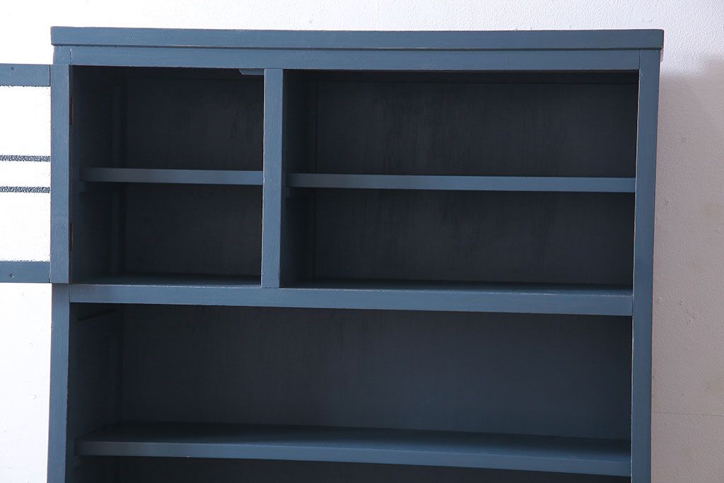 ペイント家具　ダイヤガラスと木味がおしゃれな食器棚(キャビネット、収納棚)