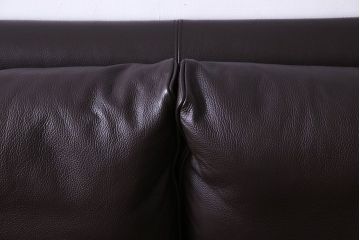 中古　極美品　アイラーセン(eilersen)　ストリームラインソファ(STREAMLINE SOFA)　本革(牛革)製2人掛けソファ・ダークブラウン