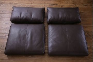 中古　極美品　アイラーセン(eilersen)　ストリームラインソファ(STREAMLINE SOFA)　本革(牛革)製2人掛けソファ・ダークブラウン