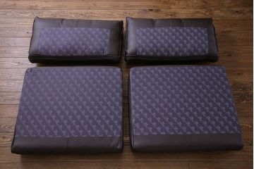 中古　極美品　アイラーセン(eilersen)　ストリームラインソファ(STREAMLINE SOFA)　本革(牛革)製2人掛けソファ・ダークブラウン