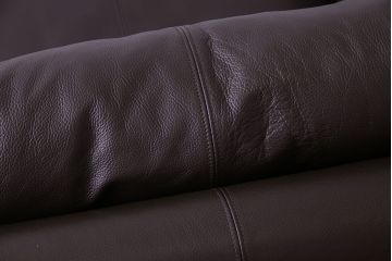 中古　極美品　アイラーセン(eilersen)　ストリームラインソファ(STREAMLINE SOFA)　本革(牛革)製2人掛けソファ・ダークブラウン