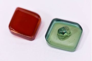 アンティーク雑貨　シンプルかつ上品なビンテージボタンセット・大