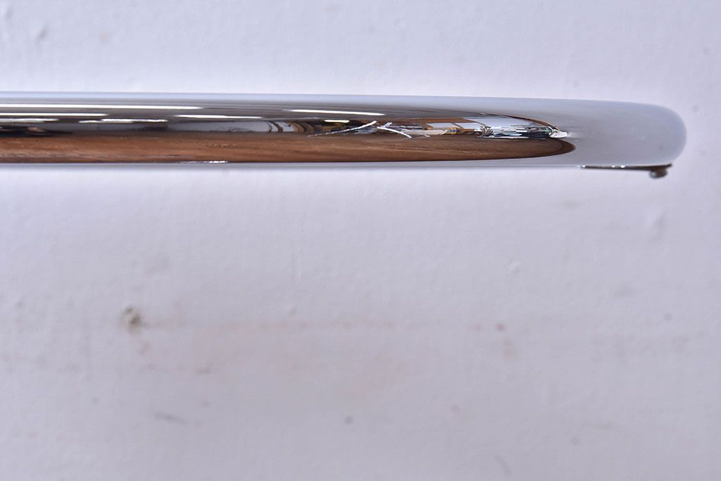 中古　ClassiCon(クラシコン)　Eileen Gray(アイリーン・グレイ)　ADJUSTABLE TABLE 　E1027　アジャスタブルテーブル(サイドテーブル)