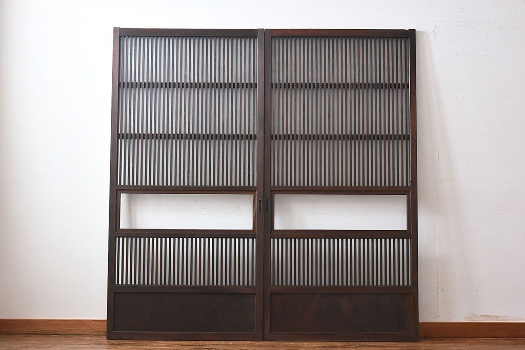 和製アンティーク　和モダンなガラス入り格子戸(引き戸、建具)2枚セット