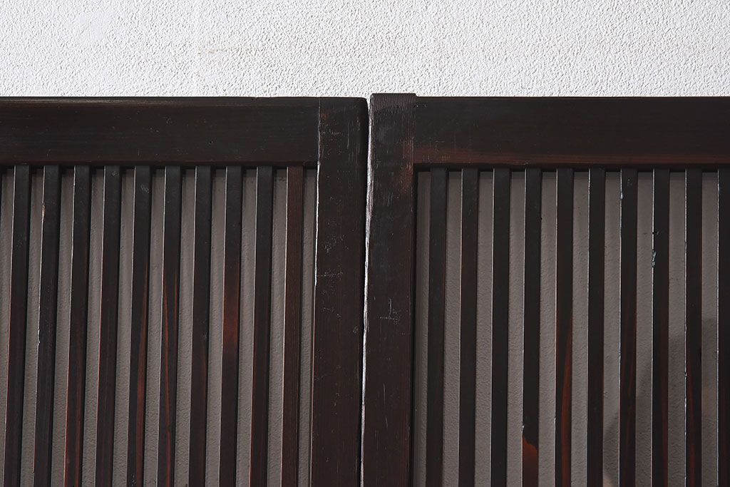 和製アンティーク　上品な雰囲気漂う和モダンな格子戸(引き戸、建具)2枚セット