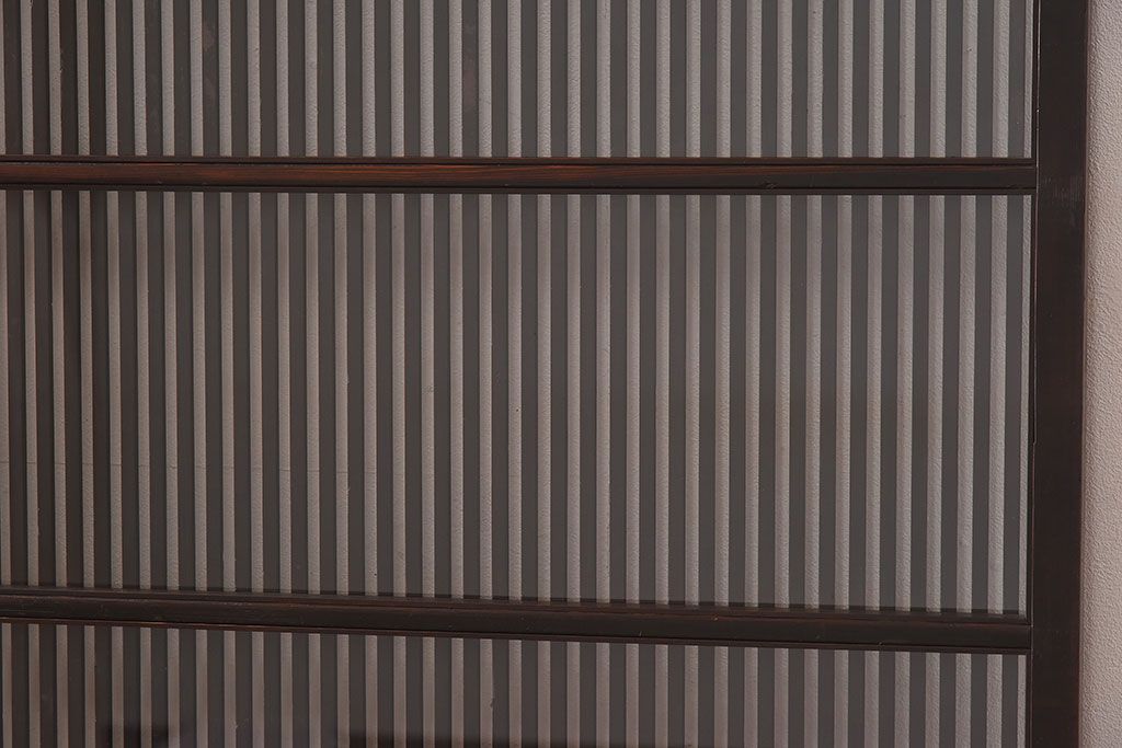 和製アンティーク　上品な雰囲気漂う和モダンな格子戸(引き戸、建具)2枚セット