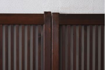 和製アンティーク　和モダンな雰囲気漂う細身のガラス帯格子戸(引き戸、建具)2枚セット