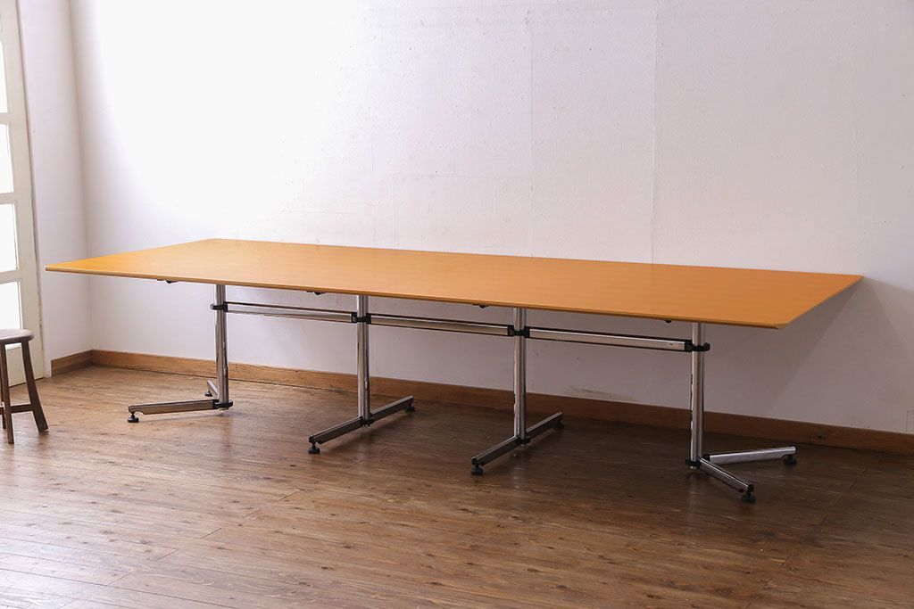 中古 特注品 USMハラー(USM Modular Furniture Haller) KITOS(キトス) ミーティングテーブル(会議テーブル、長机)(定価約95万円)