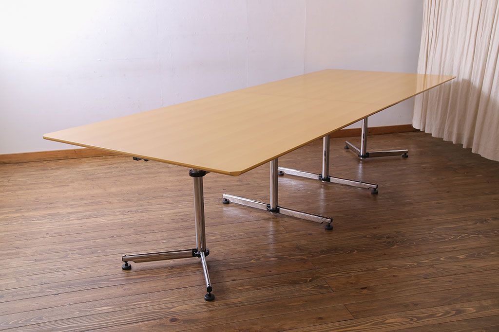 中古 特注品 USMハラー(USM Modular Furniture Haller) KITOS(キトス) ミーティングテーブル(会議テーブル、長机)(定価約95万円)