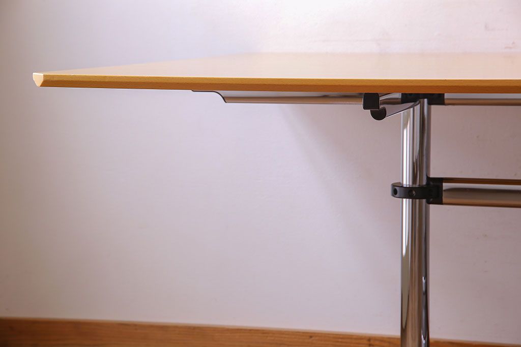 中古 特注品 USMハラー(USM Modular Furniture Haller) KITOS(キトス) ミーティングテーブル(会議テーブル、長机)(定価約95万円)