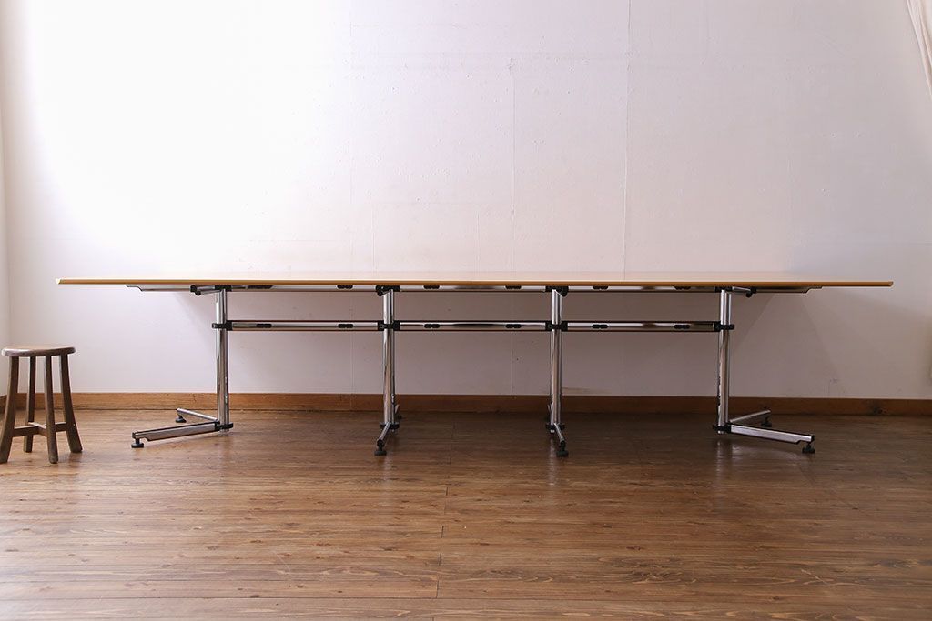 中古 特注品 USMハラー(USM Modular Furniture Haller) KITOS(キトス) ミーティングテーブル(会議テーブル、長机)(定価約95万円)