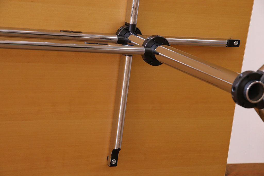 中古 特注品 USMハラー(USM Modular Furniture Haller) KITOS(キトス) ミーティングテーブル(会議テーブル、長机)(定価約95万円)