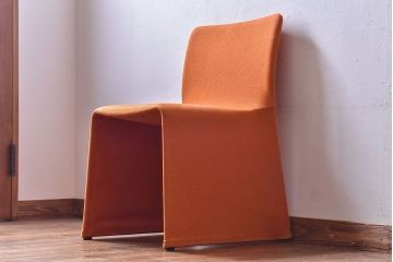 中古　Molteni&C(モルテーニ)　GLOVE(グローブ)　チェア(ダイニングチェア)(2)(定価約12万円  )