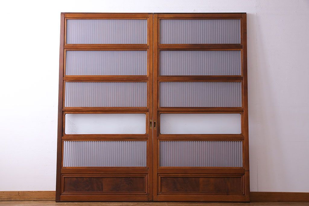 和製アンティーク　明るい木肌が印象的な裏ガラス入り格子戸(引き戸、建具)2枚セット