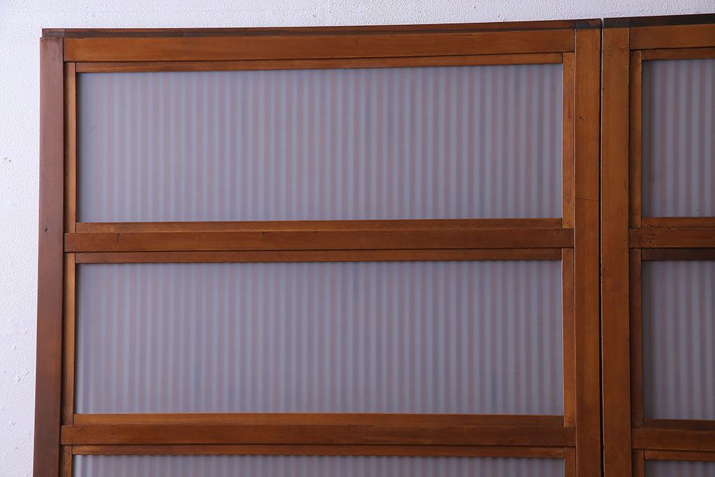 和製アンティーク　明るい木肌が印象的な裏ガラス入り格子戸(引き戸、建具)2枚セット