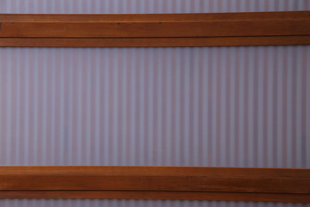 和製アンティーク　明るい木肌が印象的な裏ガラス入り格子戸(引き戸、建具)2枚セット