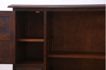 中古　北海道民芸家具　HM135　扉の面取りデザインが美しいサイドボード(定価約38万円)