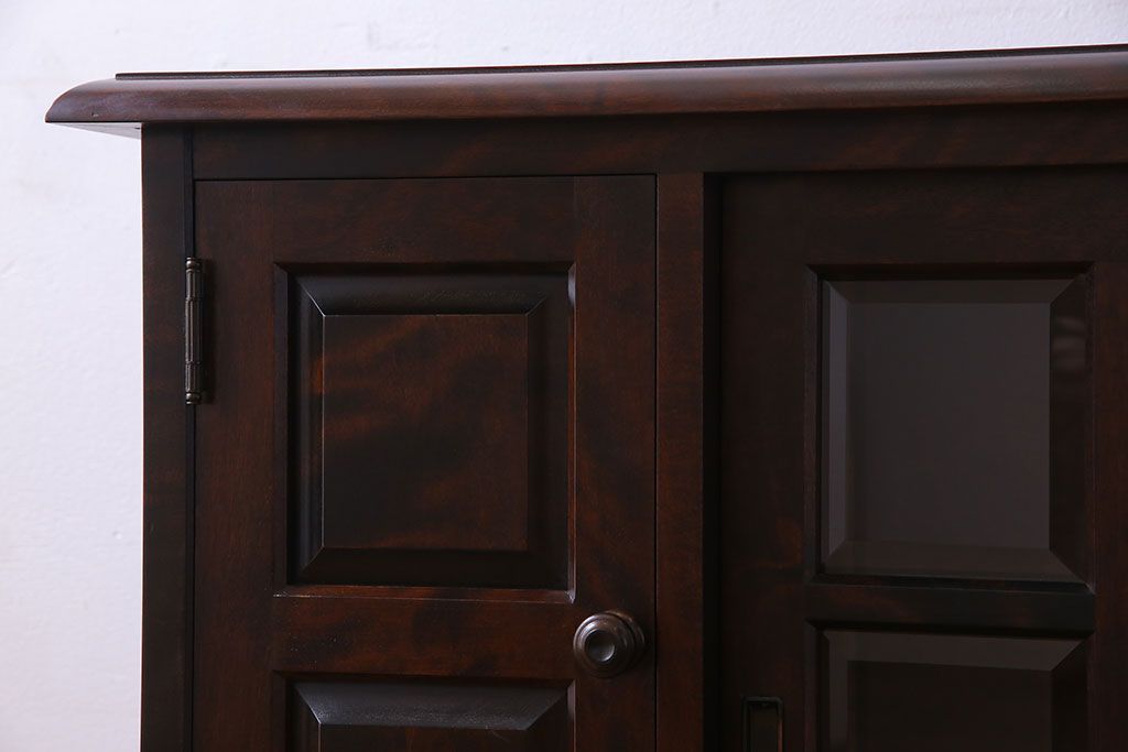 中古　北海道民芸家具　HM135　扉の面取りデザインが美しいサイドボード(定価約38万円)