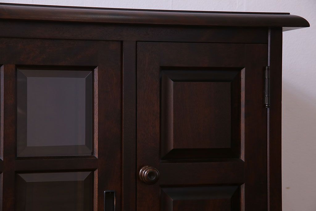 中古　北海道民芸家具　HM135　扉の面取りデザインが美しいサイドボード(定価約38万円)