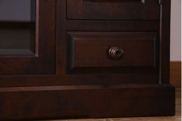 中古　北海道民芸家具　HM135　扉の面取りデザインが美しいサイドボード(定価約38万円)