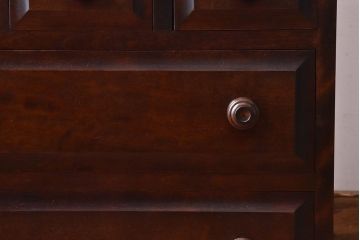 中古　北海道民芸家具　シンプルなデザインが魅力的な木製チェスト(小引き出し)