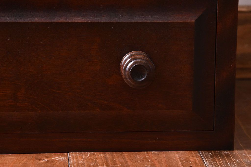 中古　北海道民芸家具　シンプルなデザインが魅力的な木製チェスト(小引き出し)