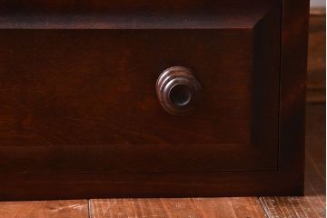 中古　北海道民芸家具　シンプルなデザインが魅力的な木製チェスト(小引き出し)