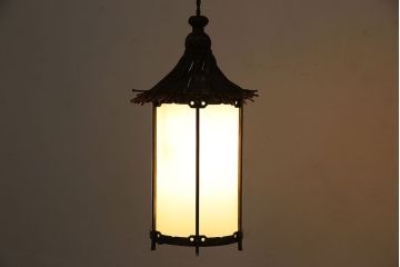 和製アンティーク　真鍮製　味わいのある風合いが魅力的なシェード(天井照明、ペンダントライト)