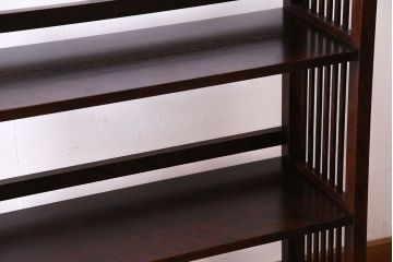 中古　北海道民芸家具　滑らかな木肌が美しい本棚(飾り棚、陳列棚)