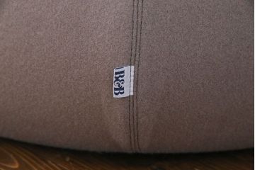 中古　廃盤品　B&B Italia　MAXALTO　FAT SOFA　システムソファ(カウチソファ、コーナーソファ)(定価約135万円)・クッション2個付き