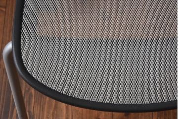 中古　ハーマンミラー社(Hermanmiller)　Caper Chair　ケイパーチェア(オフィスチェア、椅子、イス)(定価約6万円)(1)
