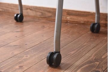 中古　ハーマンミラー社(Hermanmiller)　Caper Chair　ケイパーチェア(オフィスチェア、椅子、イス)(定価約6万円)(1)