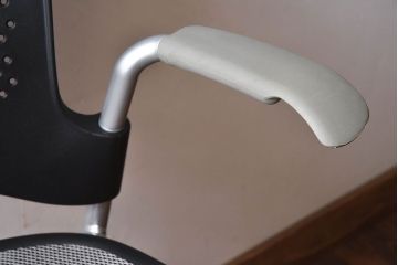 中古　ハーマンミラー社(Hermanmiller)　Caper Chair　ケイパーチェア(オフィスチェア、椅子、イス)(定価約6万円)(2)