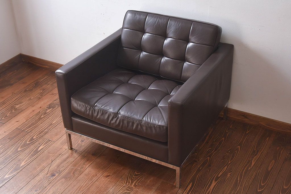 ヴィンテージ家具　ビンテージ　KNOLL(ノール)　廃盤品　モダンなラウンジソファ(1人掛けソファ)