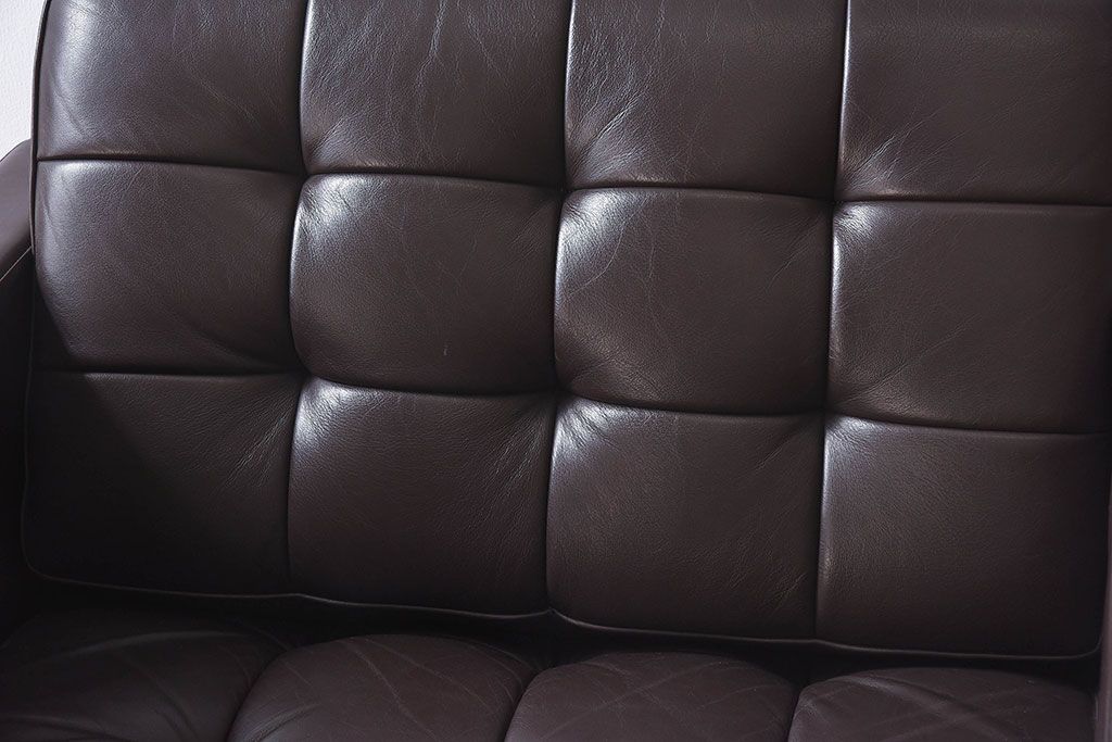 ヴィンテージ家具　ビンテージ　KNOLL(ノール)　廃盤品　モダンなラウンジソファ(1人掛けソファ)