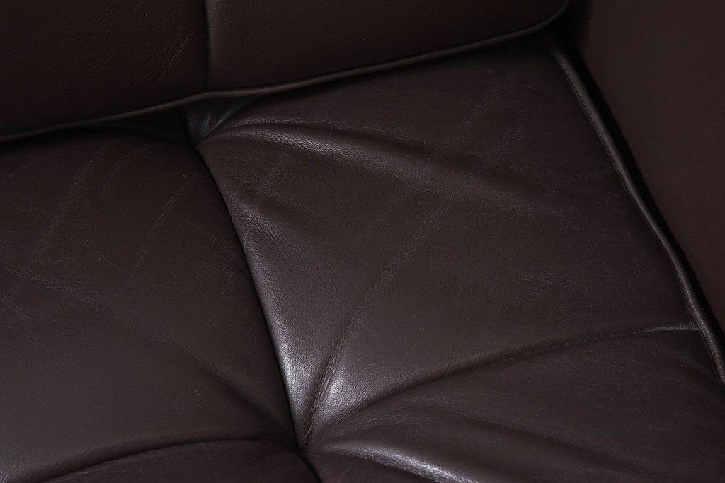 ヴィンテージ家具　ビンテージ　KNOLL(ノール)　廃盤品　モダンなラウンジソファ(1人掛けソファ)