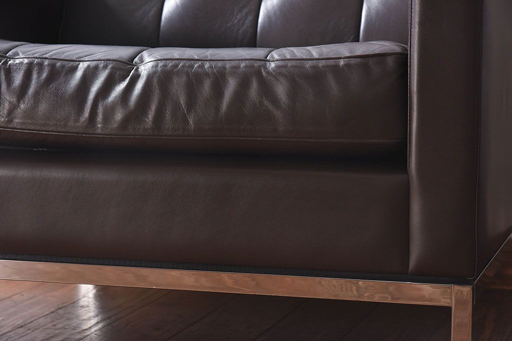 ヴィンテージ家具　ビンテージ　KNOLL(ノール)　廃盤品　モダンなラウンジソファ(1人掛けソファ)