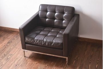 ビンテージ家具　ビンテージ　KNOLL(ノール)　廃盤品　モダンなラウンジソファ(1人掛けソファ)(2)