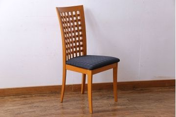 中古　COSTANTINI PIETRO(コスタンチーニ・ピエトロ)　優雅なシルエットのダイニングチェア(イス)(1)