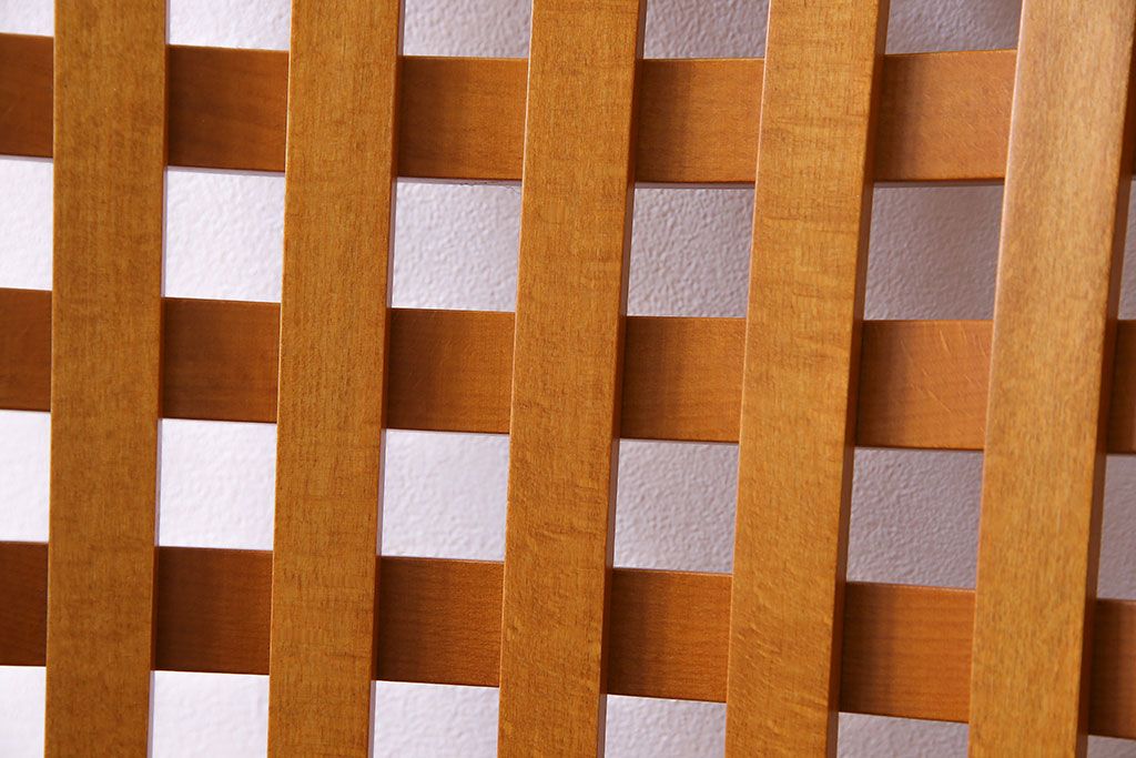 中古　COSTANTINI PIETRO(コスタンチーニ・ピエトロ)　優雅なシルエットのダイニングチェア(イス)(1)