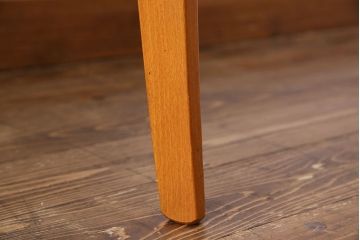 中古　COSTANTINI PIETRO(コスタンチーニ・ピエトロ)　優雅なシルエットのダイニングチェア(イス)(1)