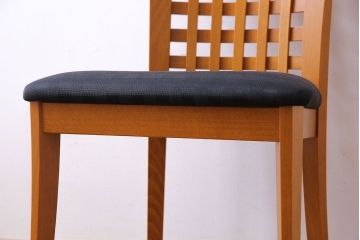 中古　COSTANTINI PIETRO(コスタンチーニ・ピエトロ)　優雅なシルエットのダイニングチェア(イス)(2)