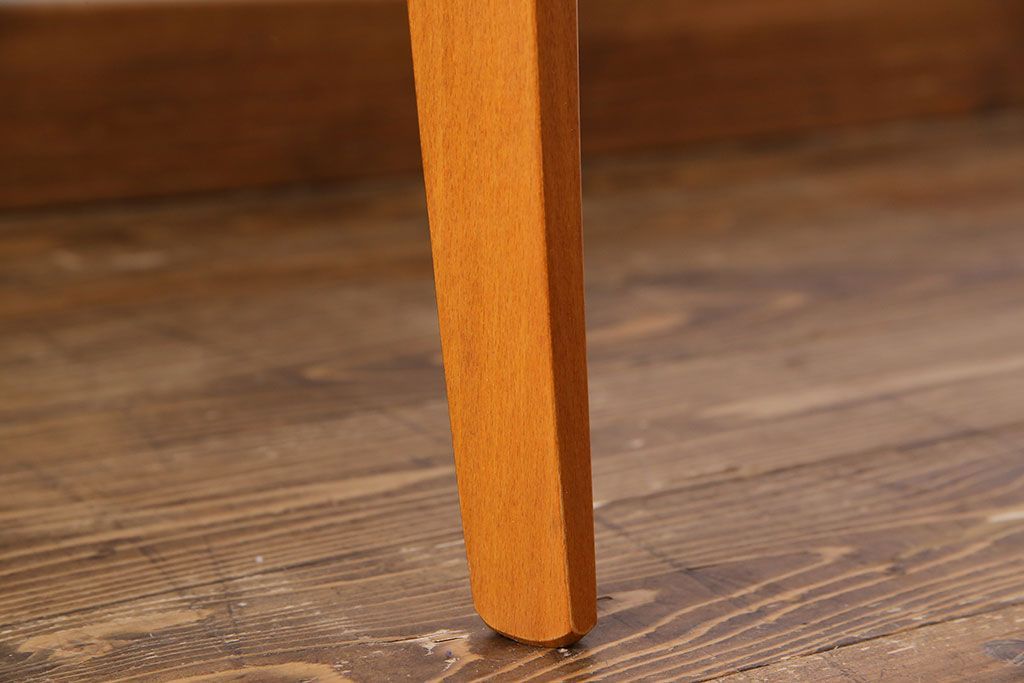 中古　COSTANTINI PIETRO(コスタンチーニ・ピエトロ)　優雅なシルエットのダイニングチェア(イス)(2)